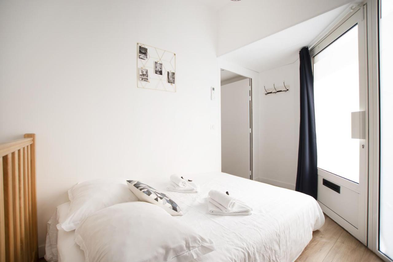 Bel Appartement Idealement Situe - Tour Eiffel Paris Bagian luar foto